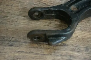Audi A8 4H Tragarm Halter Federbein Stoßdämpfer vorne links 8R0413A - Bild 4