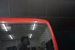VW T4 Transporter Heckklappe Klappe hinten Kofferraumklappe rot Scheibe - Bild 2