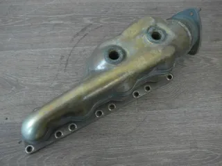 VW Touareg 7L Phaeton 3D 4,2L V8 Abgaskrümmer Auspuff Krümmer rechts 077253034T - Bild 2