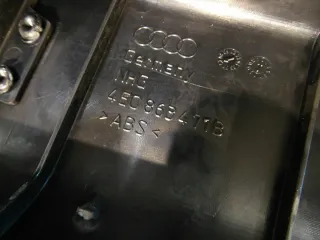 Audi A8 4E Verkleidung Kofferraum Ladekante Abdeckung 4E0863471B B5A9975 - Bild 4