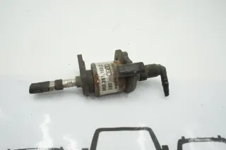 Orig. Kraftstoffdosierpumpe Standheizung VW Audi Seat Skoda 8K0261163C Pumpe - Bild 1