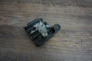 Audi A4 8K B8 2.0TDI Potientalverteiler Sicherungskasten 8K0937517A K98K051A - Bild 1