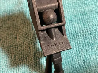 VW Polo 9N Waschwasserdüse beheizt Spritzdüse SWRA vorne 6E0955986 - Bild 4