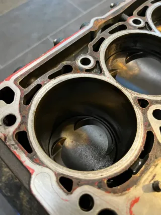 Audi A3 8V VW Golf TT Motor Rumpfmotor Engine DKZ 2.0 TFSI 06K100040F DKZB - Bild 4