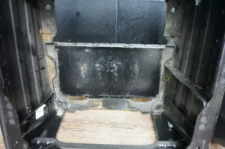 VW T5 Multivan SITZKONSOLE SITZ KONSOLE vorne links 7H1881677H Schwarz - Bild 6