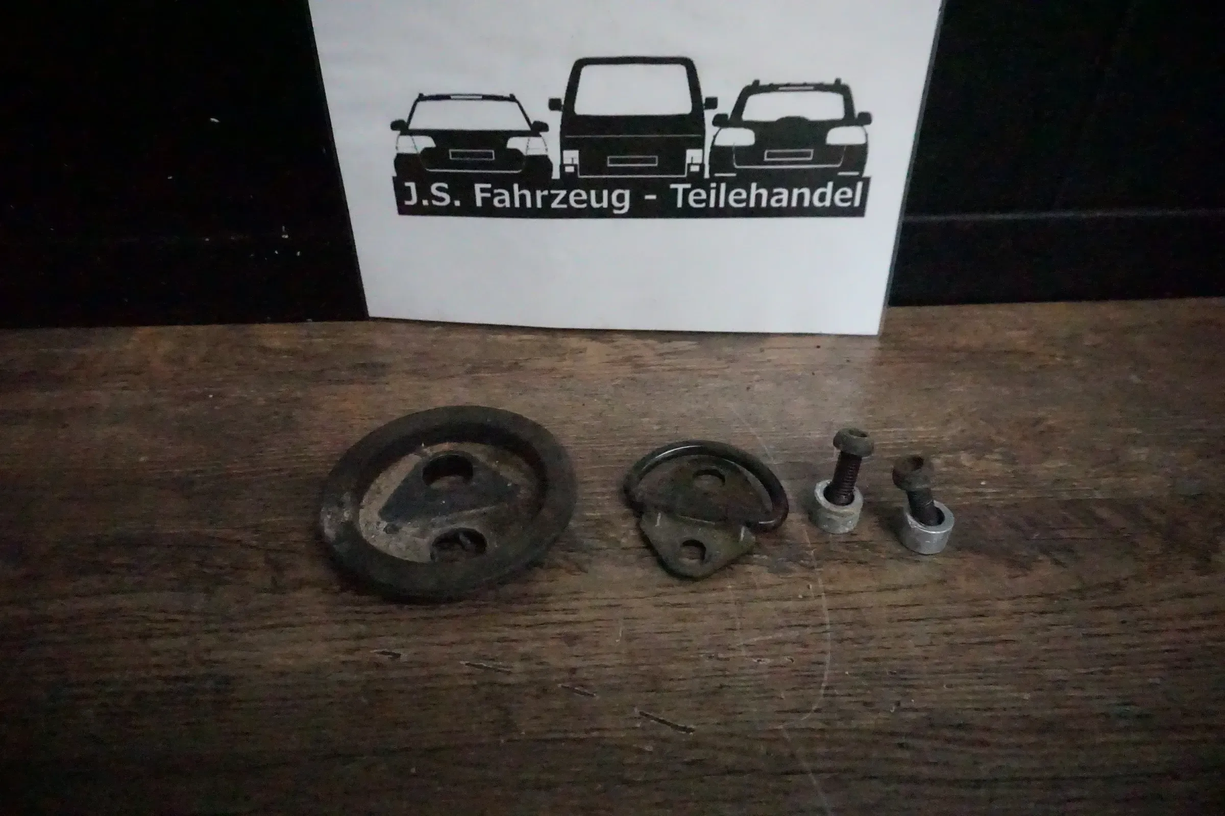 VW T4 T5 T6 Bodenöse Verzurröse Laderaum 7H0801329 - Bild 1
