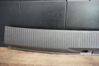Abdeckung Verkleidung Ladekante VW T5 Multivan 7H5864585A 7H5863459B - Bild 4