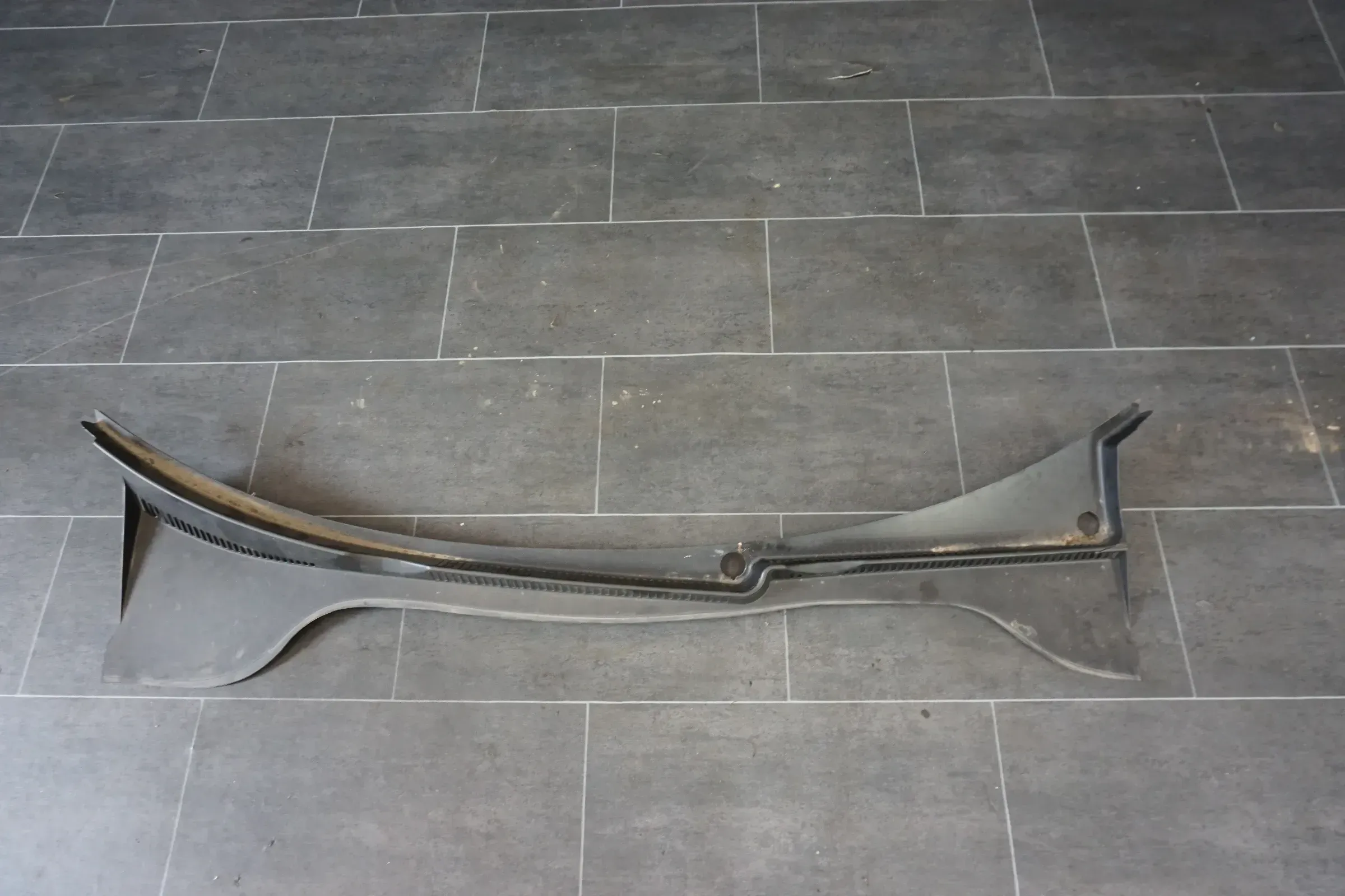 VW Golf 5 V 1K 2007 Abdeckung Wasserkasten Windlauf 1K1819415A - Bild 1