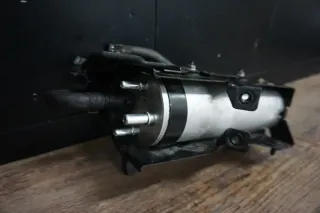 7L6422373B VW Touareg 7L Servobehälter Servopumpe Ausgleichsbehälter - Bild 2