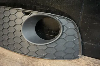 VW Golf V 5 GTI Gitter Nebelscheinwerfer Lüftungsgitter Grill Rechts 1K0853666P - Bild 4