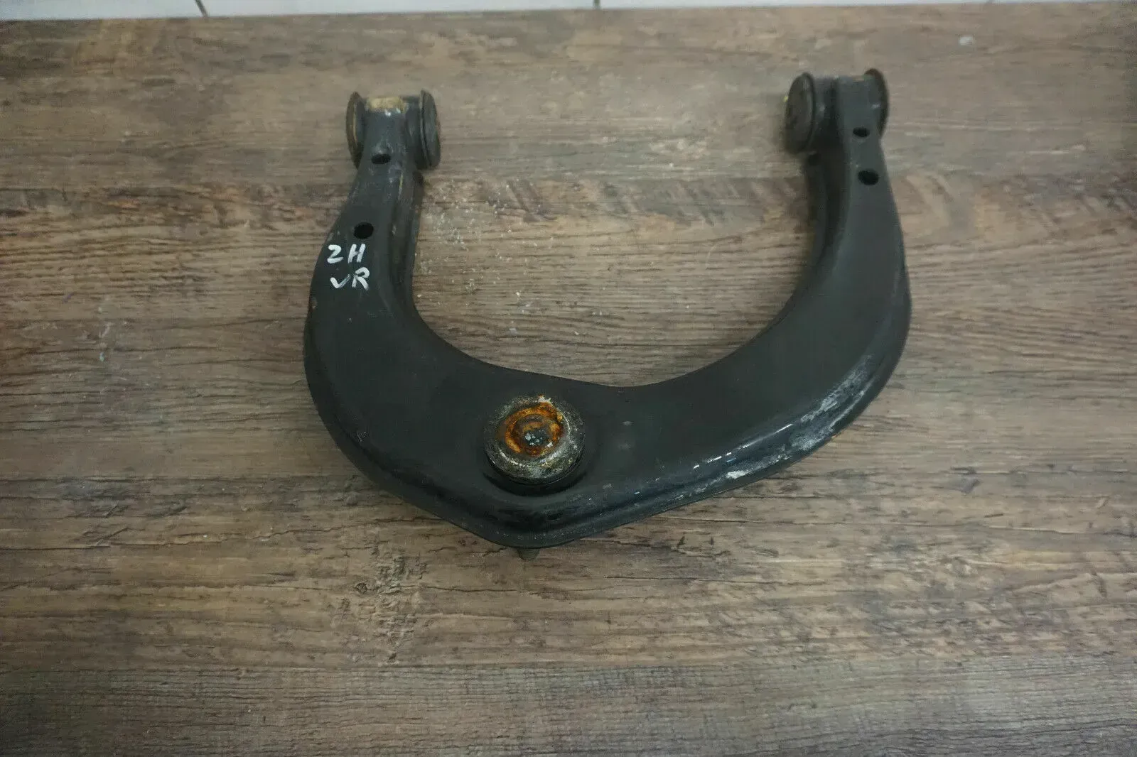 VW Amarok 2H Querlenker rechts vorne oben VR 2H0407022B / 2H0 407 022 B - Bild 1