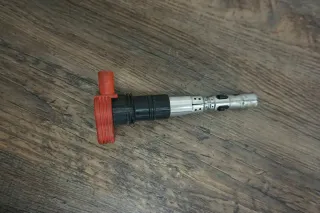 1x Audi A4 8E A6 4F A8 4E 3.7 / 4.2 Zündspule Zündkerzenstecker 077905115T - Bild 2