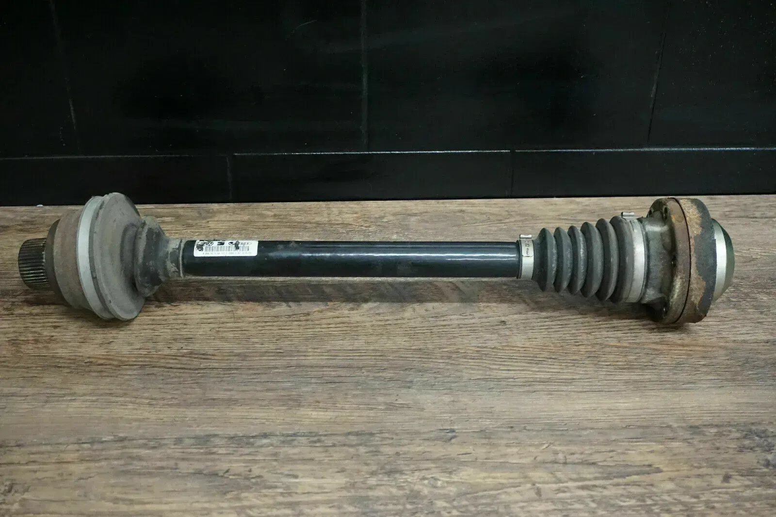 Audi A4 S4 B8 8K A5 S5 RS5 8T Antriebswelle hinten links 8K0501203L Gelenkwelle - Bild 1