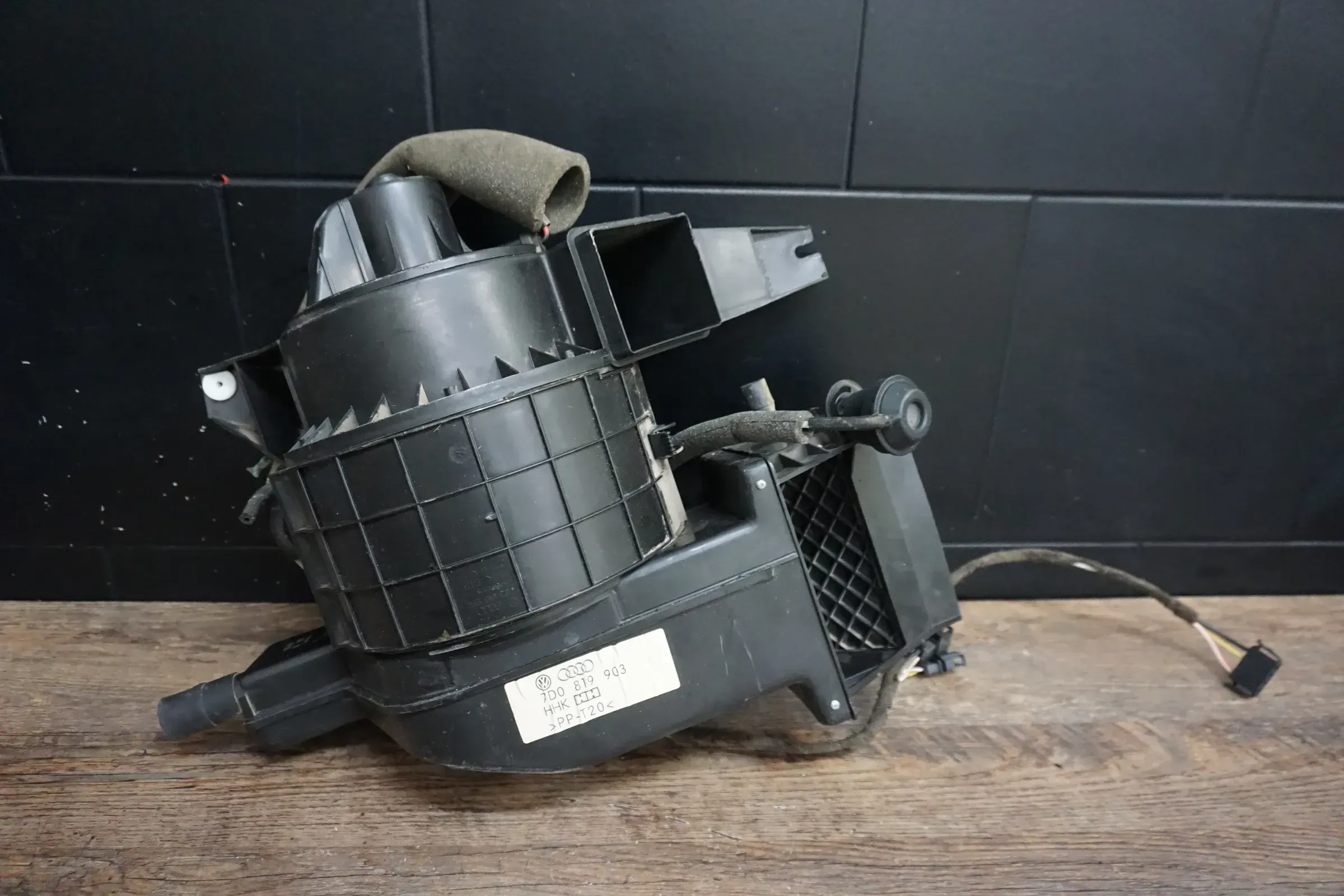 VW T4 Gebläsekasten Lüftung 7D0819903 701819021B original Gebläse Kabelbaum Gebläsemotor - Bild 1