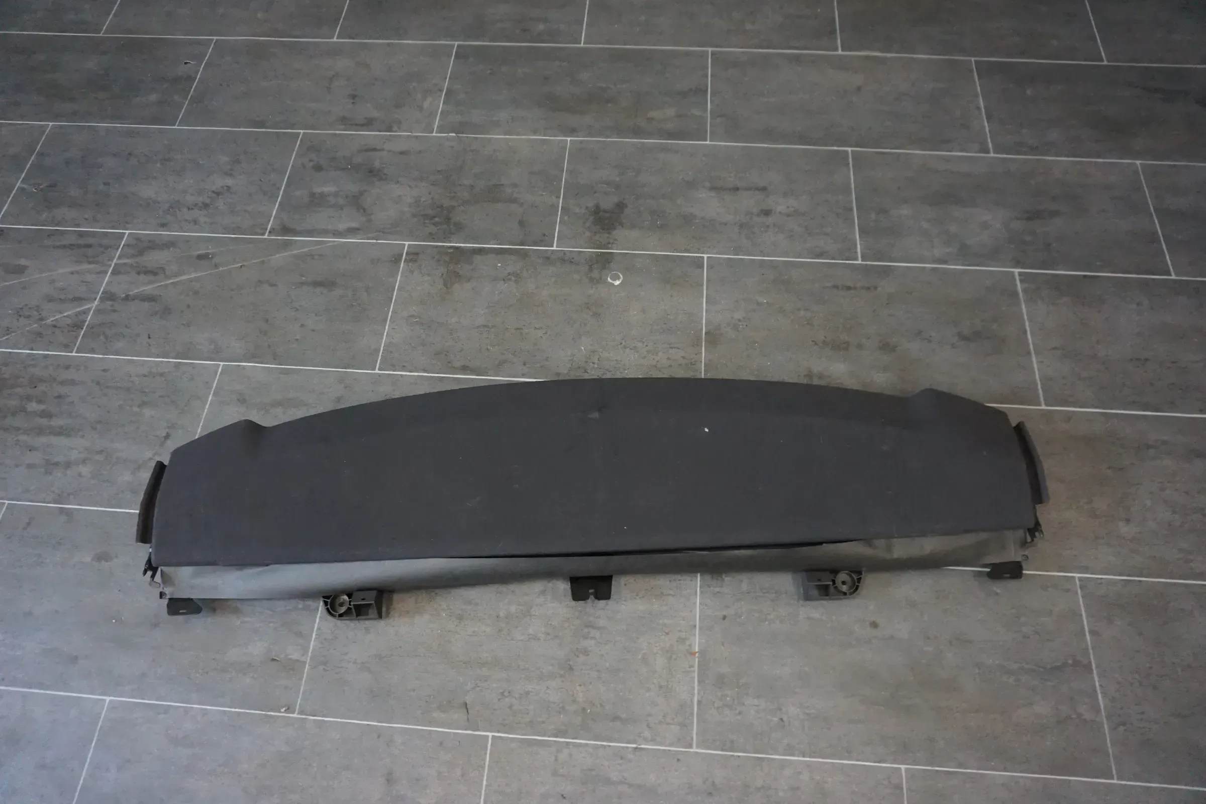 VW Passat B8 Limo Hutablage Sonnenschutzrollo Abdeckung hinten 3G5863411 - Bild 1