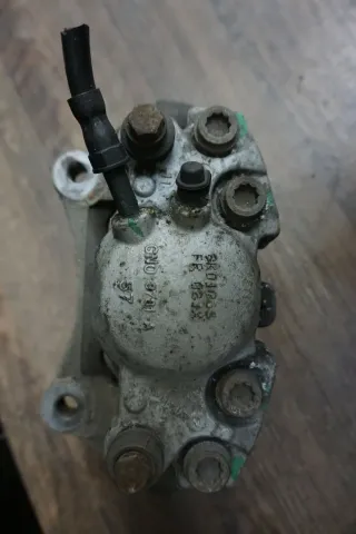 AUDI A4 8K A5 8T  3,0 TDI Bremssattel vorn vorne rechts links Bremse - Bild 4