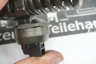 VW T5 7H 7J 06-10 2.5 TDI BNZ Pumpe-Düse Einheit Einspritzeinheit 070130073R - Bild 8