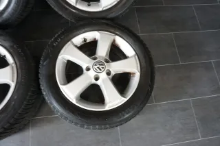 16" Alufelgen Winterreifen 205 55 VW Golf 5 6 Scirocco 6x16 ET50 1T4071496C - Bild 2