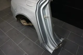 Audi RS6 4F 5.0 V10 Seitenteil Einschweißblech Seitenwand rechts - Bild 2