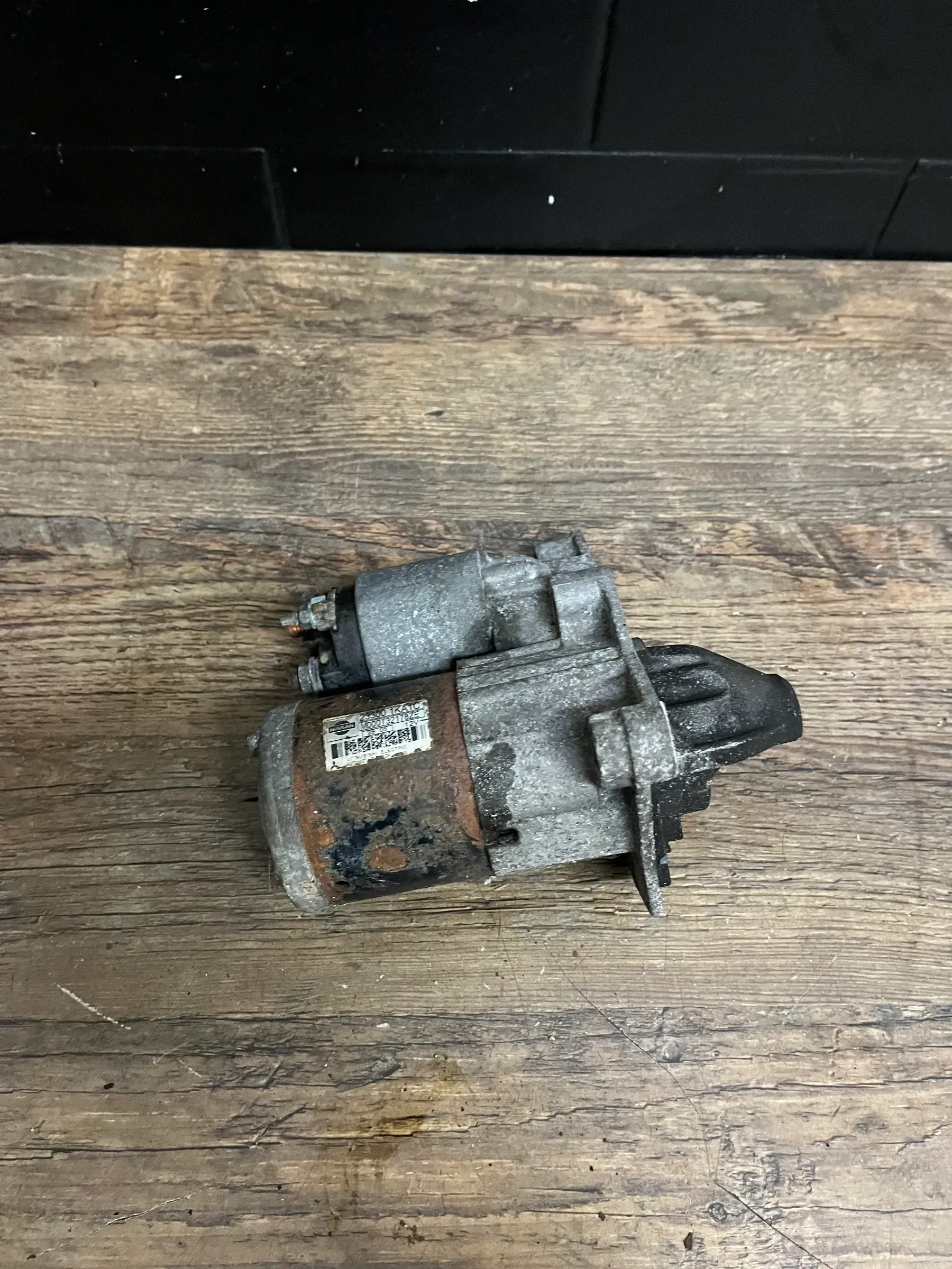 Starter Anlasser Nissan Qashqai 233001KA1C 1.6 86kW HR16DE - Bild 1