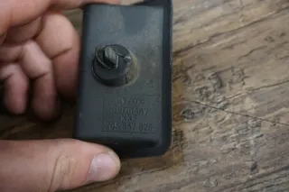 T4 Abdeckung Gurtführung Verkleidung Gurt Gurtdurchführung VW 705857828 - Bild 3