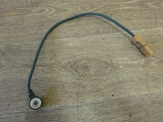 Audi A8 S8 4E D3 V8 VW Phaeton Klopfsensor mit Leitungssatz 077905377E - Bild 1