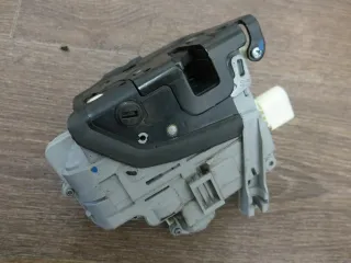 3C4839016A Türschloß Schloß ZV hinten rechts VW Passat 3C 5 EZ08 Variant - Bild 4
