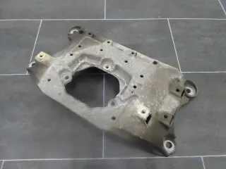 Audi A4 8K A5 8T Q5 8R A6 4G A7 4G Querträger Getriebe Halterung 8K0399263AT - Bild 1
