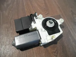 VW Golf IV 4 V6 Fensterhebermotor Motor Fensterheber Hinten Links 1C0959811A TOP - Bild 1