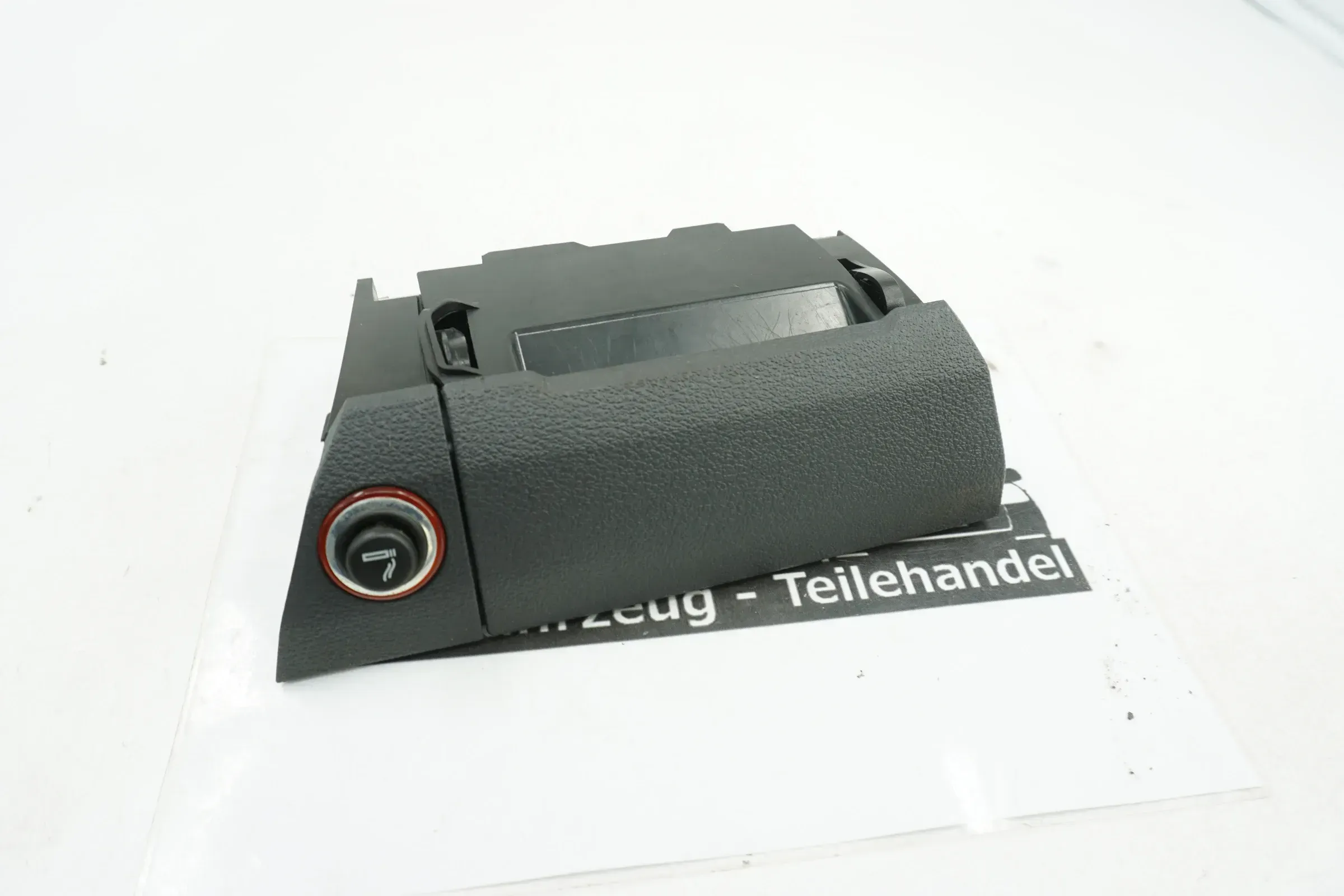 VW Touran 1T Aschenbecher Ascher vorne 1T1857961H - Bild 1