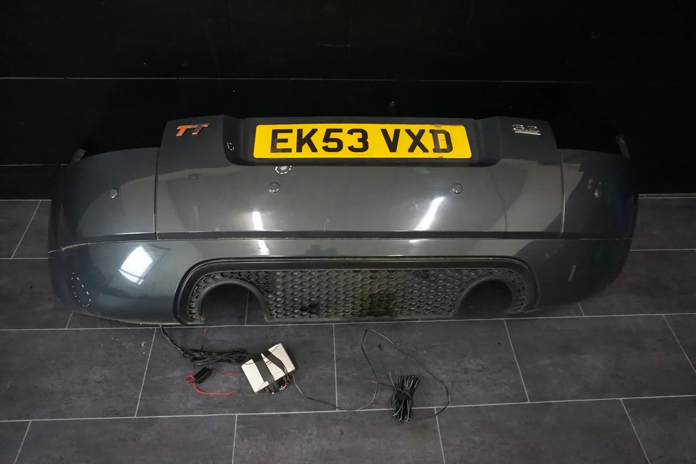 8N0807511 STOßSTANGE HINTEN Audi TT 8N Coupé 3.2 V6 Heckstoßstange - Bild 1