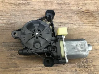 Seat Leon 5F Fensterhebermotor Fensterheber VL 5Q0959801B - Bild 1