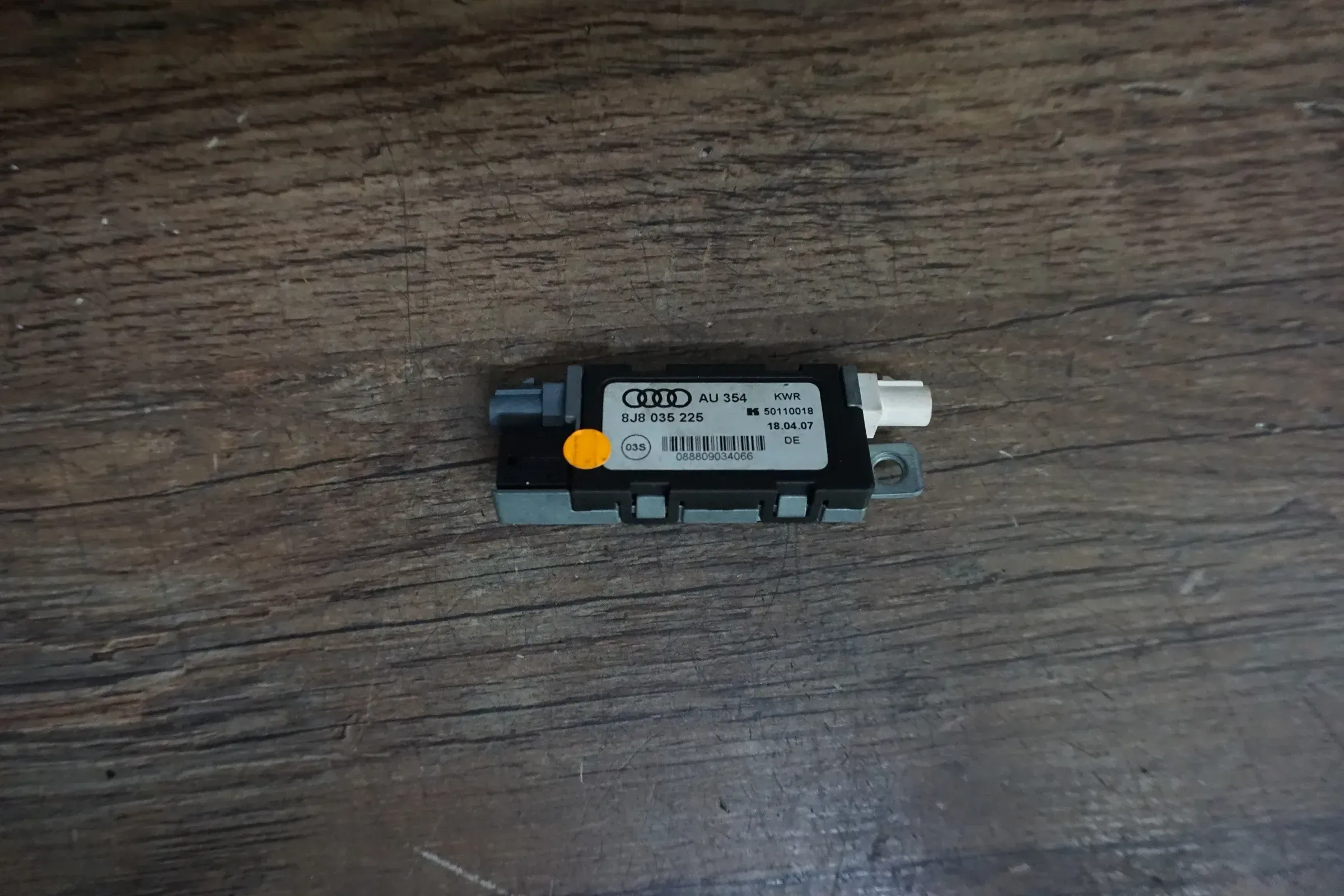 Audi TT 8J 8J8035225 Antenna Antenne Verstärker BOOSTER AMPLIFIER - Bild 1