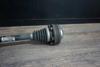 Audi A3 S3 8P 2,0 TFSI Antriebswelle Gelenkwelle vorne links 1K0407271EE - Bild 2