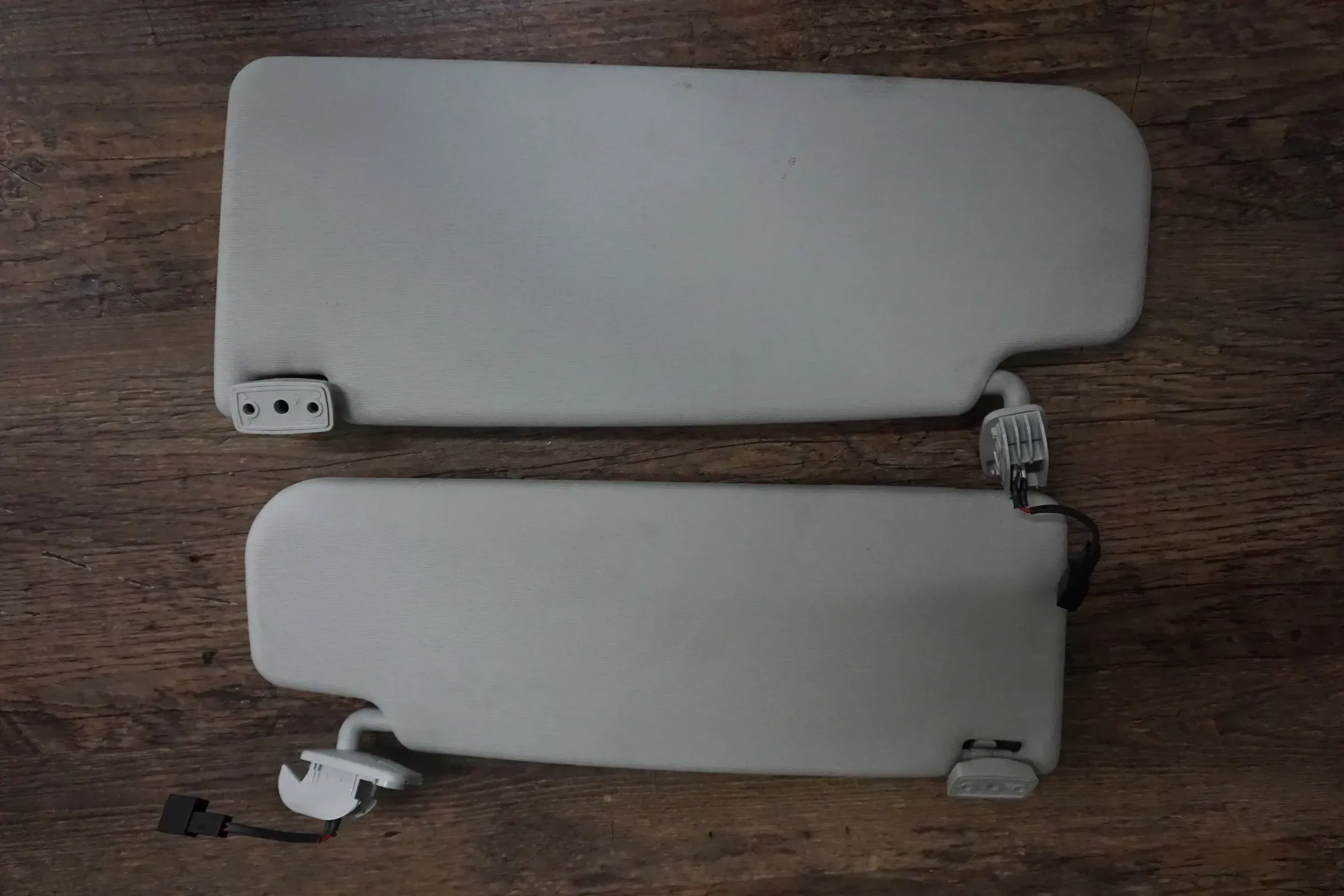 Sonnenblende Skoda Octavia II 1Z Fabia 5J Links & Rechts 1Z0857551 1Z0857552 AS - Bild 1