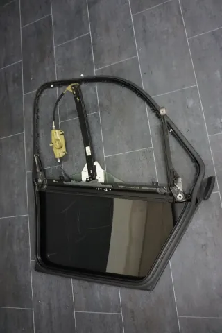 Audi A6 4F Fensterheber Rahmen Scheibe Hinten Links 4F0839461B - Bild 4