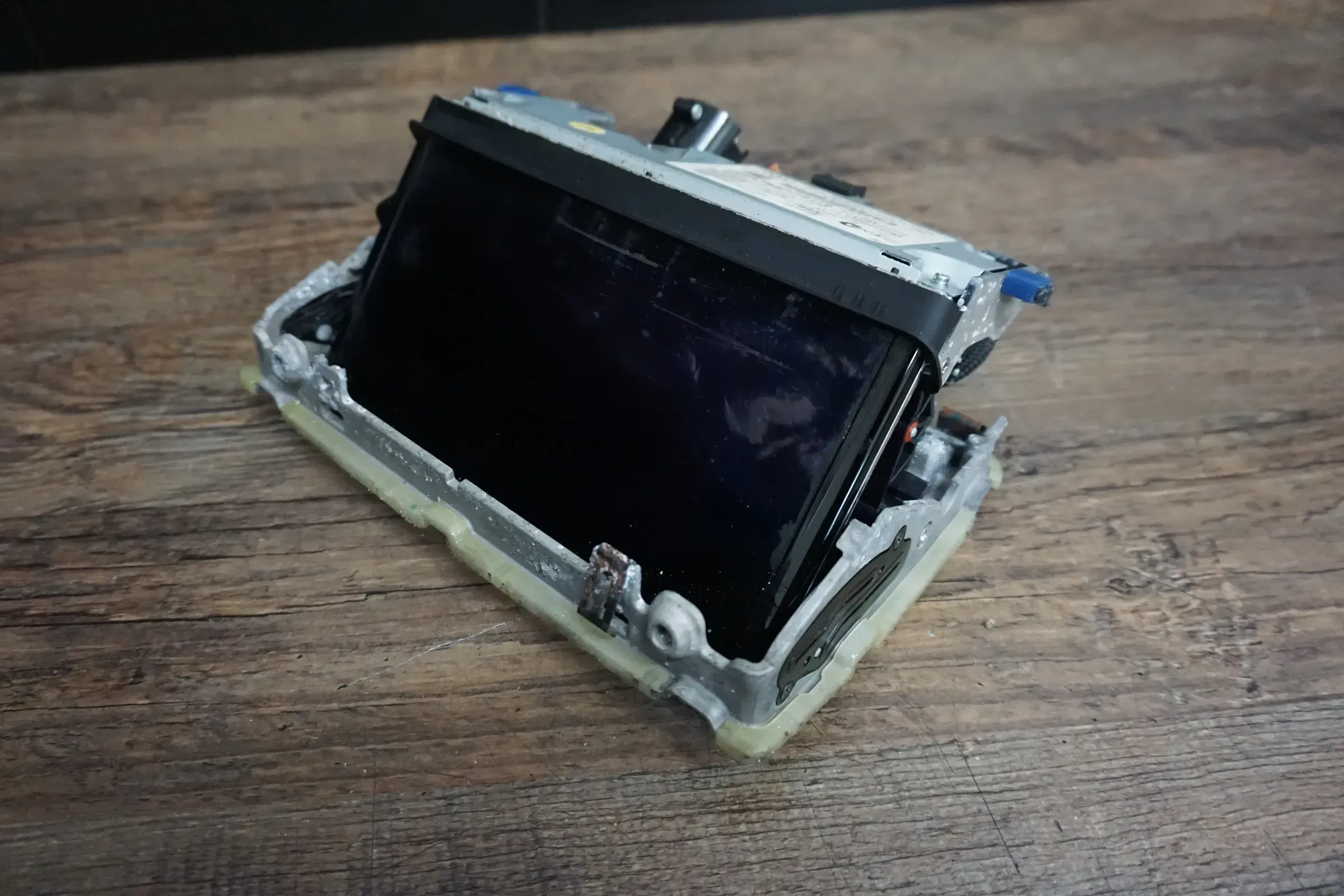 Audi A3 8V S3 MMI Bildschirm Display Ausfahrbar 8V0857273H 8V0919603A 8V0857974D - Bild 1