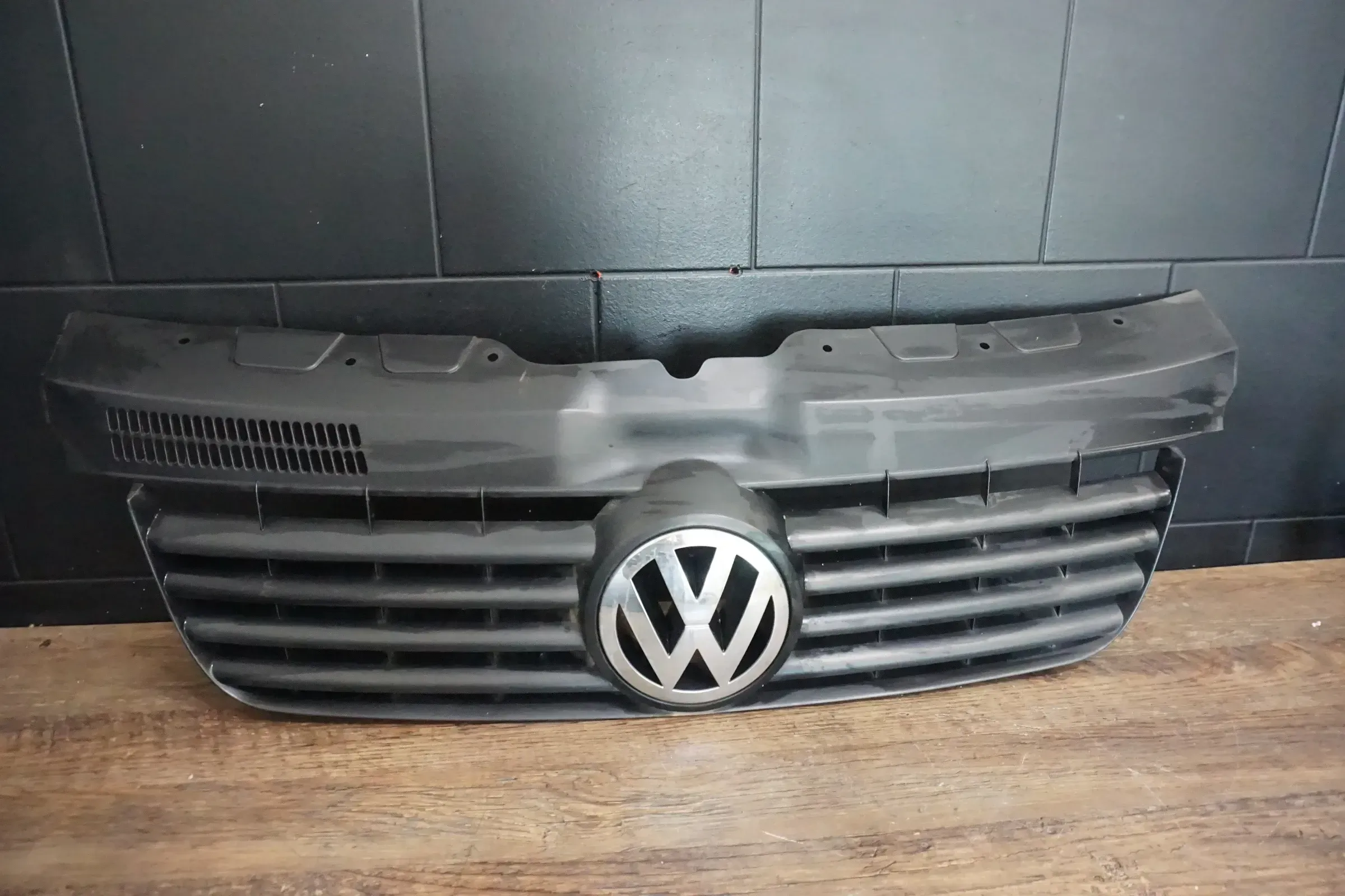 VW T5 7H Transporter Original Grill Kühlergrill Frontgrill 7H0807101 - Bild 1