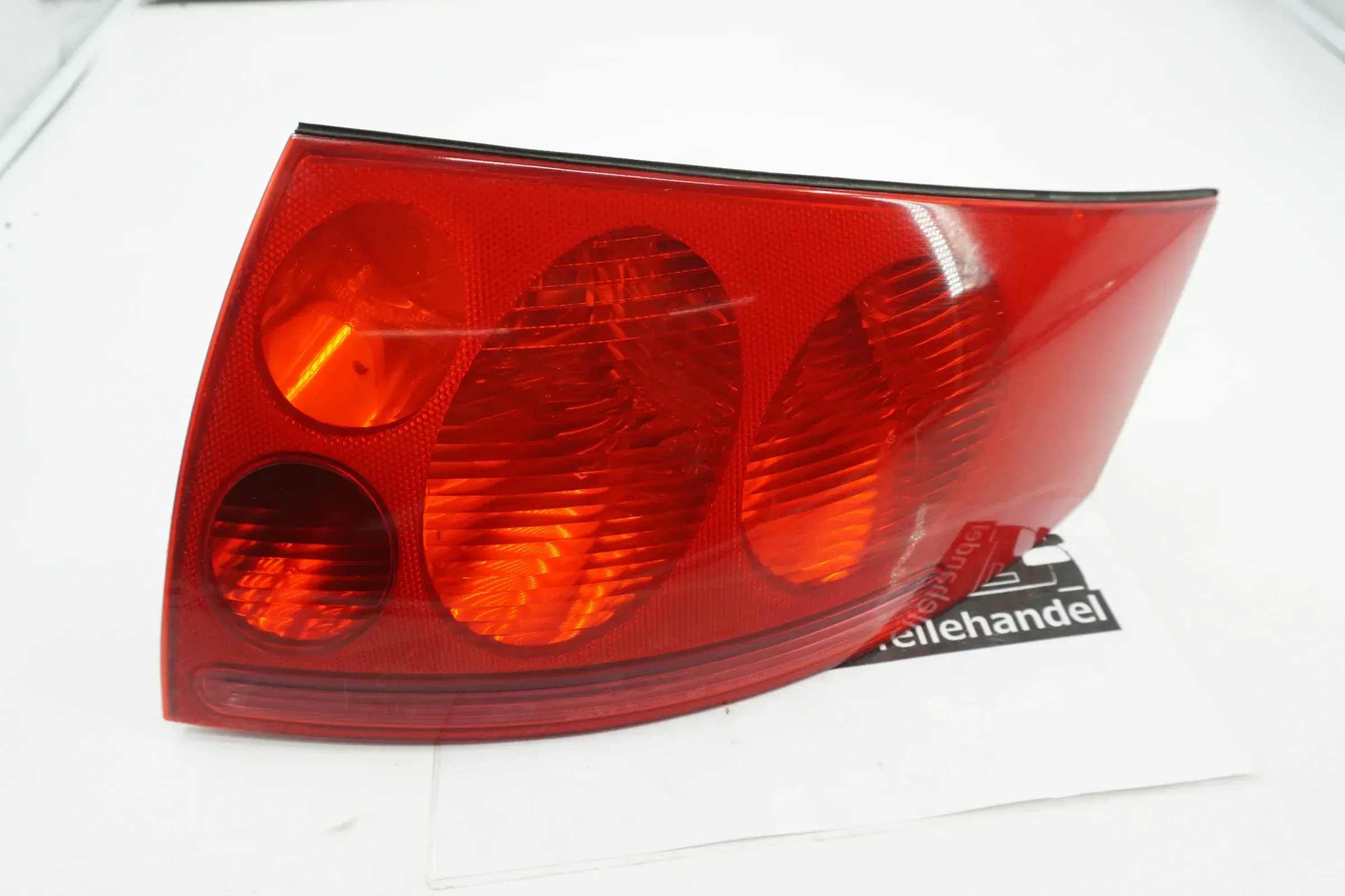 Audi TT 8N Rückleuchte rechts Rücklicht Schlusslicht Scheinwerfer Englisch UK - Bild 1