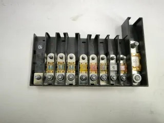 VW T5 Sicherungskasten Anschluss Zentralelektrik 7E6970187S - Bild 2