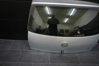 VW Fox 5Z Heckklappe Kofferraumklappe Klappe hinten Scheibe silber LA7W - Bild 3
