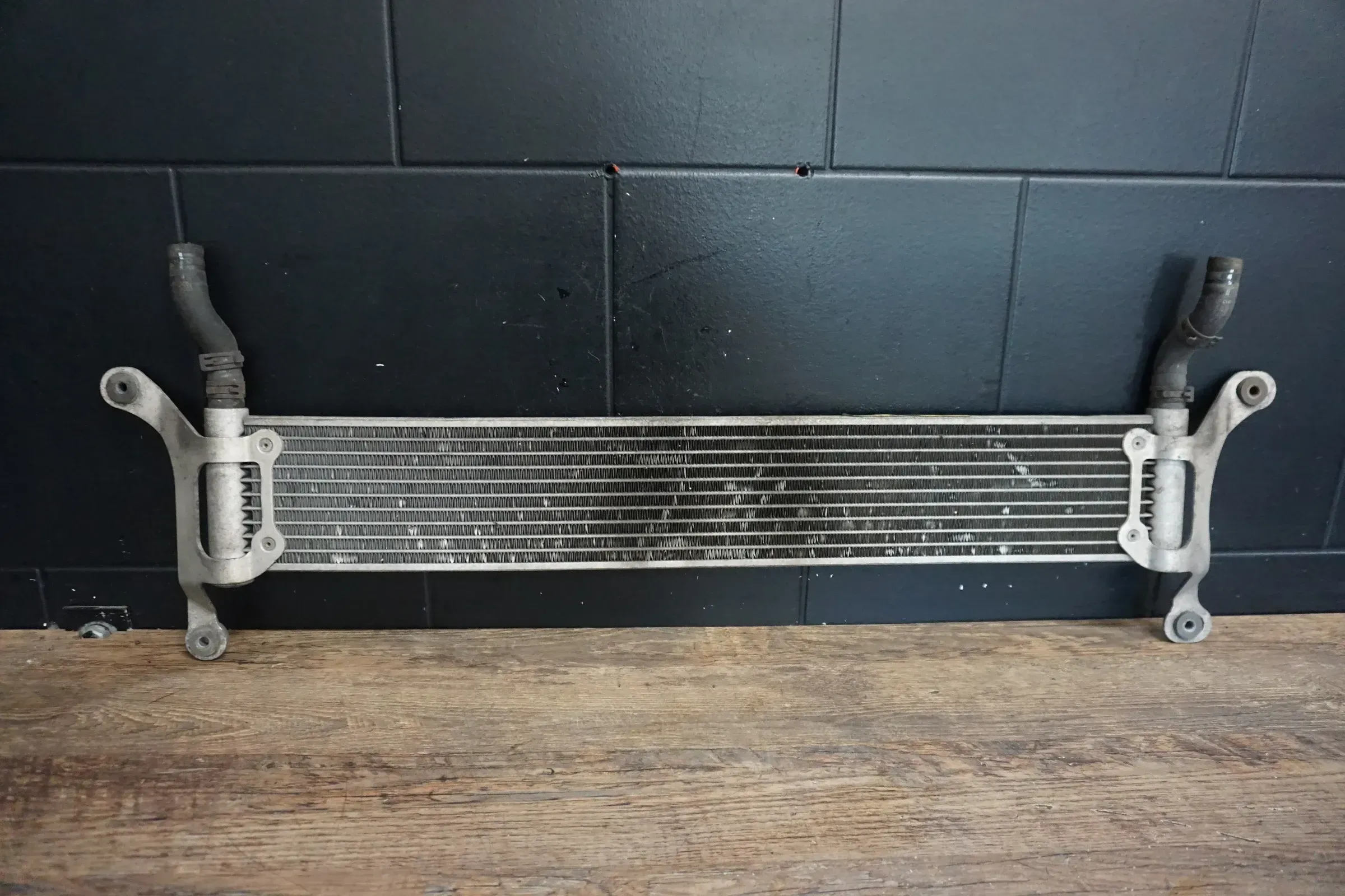 Kühler Zusatzkühler Motorkühler für Audi Q7 4L 05-09 TDI 3,0 155KW 7L6121212B - Bild 1