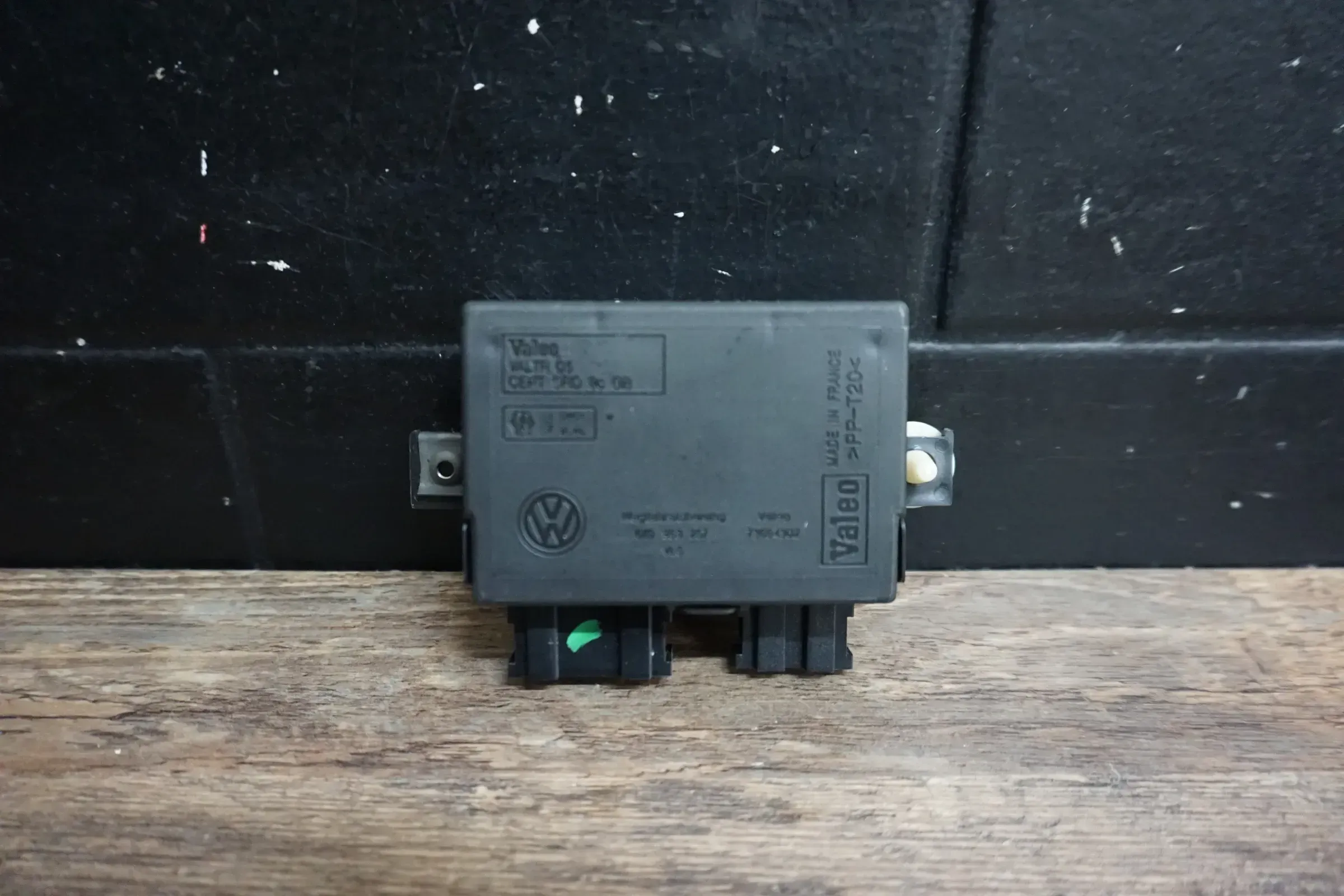 VW T4 7D Steuergerät Wegfahrsperre 6X0953257 73654302 VALEO BJ1999 - Bild 1