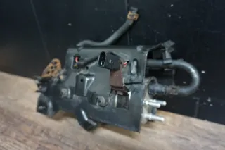 VW T5 2,0TDI 180PS HALTER KRAFTSTOFFPUMPE DIESEL PUMPE 7E0127223 - Bild 3