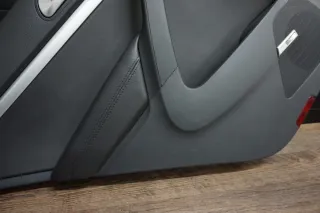 VW Tiguan 5N Türverkleidung Verkleidung Tür hinten links Dynaudio schwarz Leder - Bild 4
