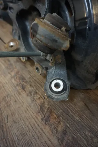 BMW F20 F21 F22 Radträger Radnabe Achsschenkel Radlager HINTEN RECHTS 6792516 - Bild 8