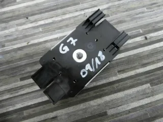 Orig. VW Golf 7 5G VII Variant GTD Antennenverstärker Entstörfilter 5Q0035570 - Bild 2
