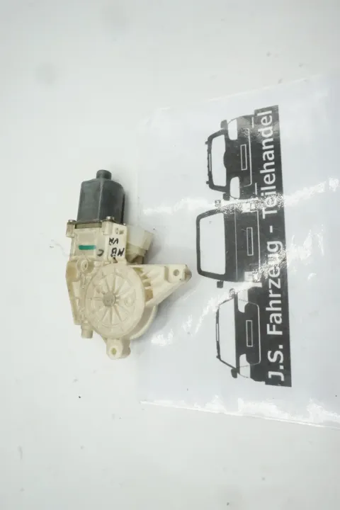 Background image for Fensterhebermotor Mercedes W212 Fensterheber Motor W204 Vorne Rechts A2048200242