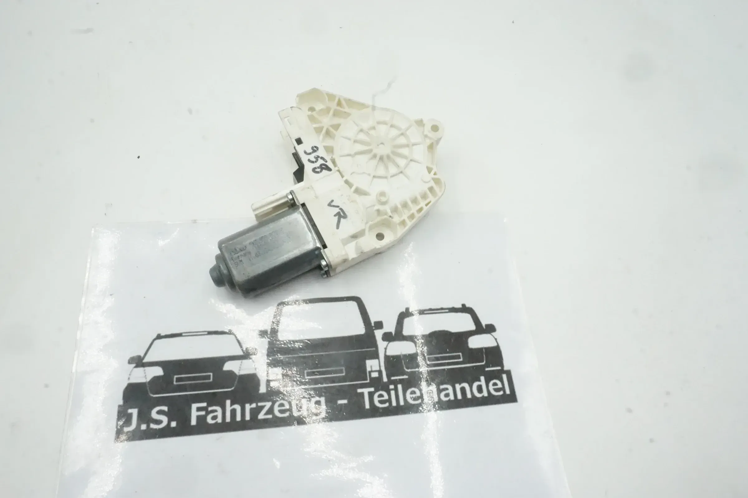 VW Audi A6 A7 A8 Q3 Fensterhebermotor 8K0959802B Beifahrerseite Fenster rechts - Bild 1