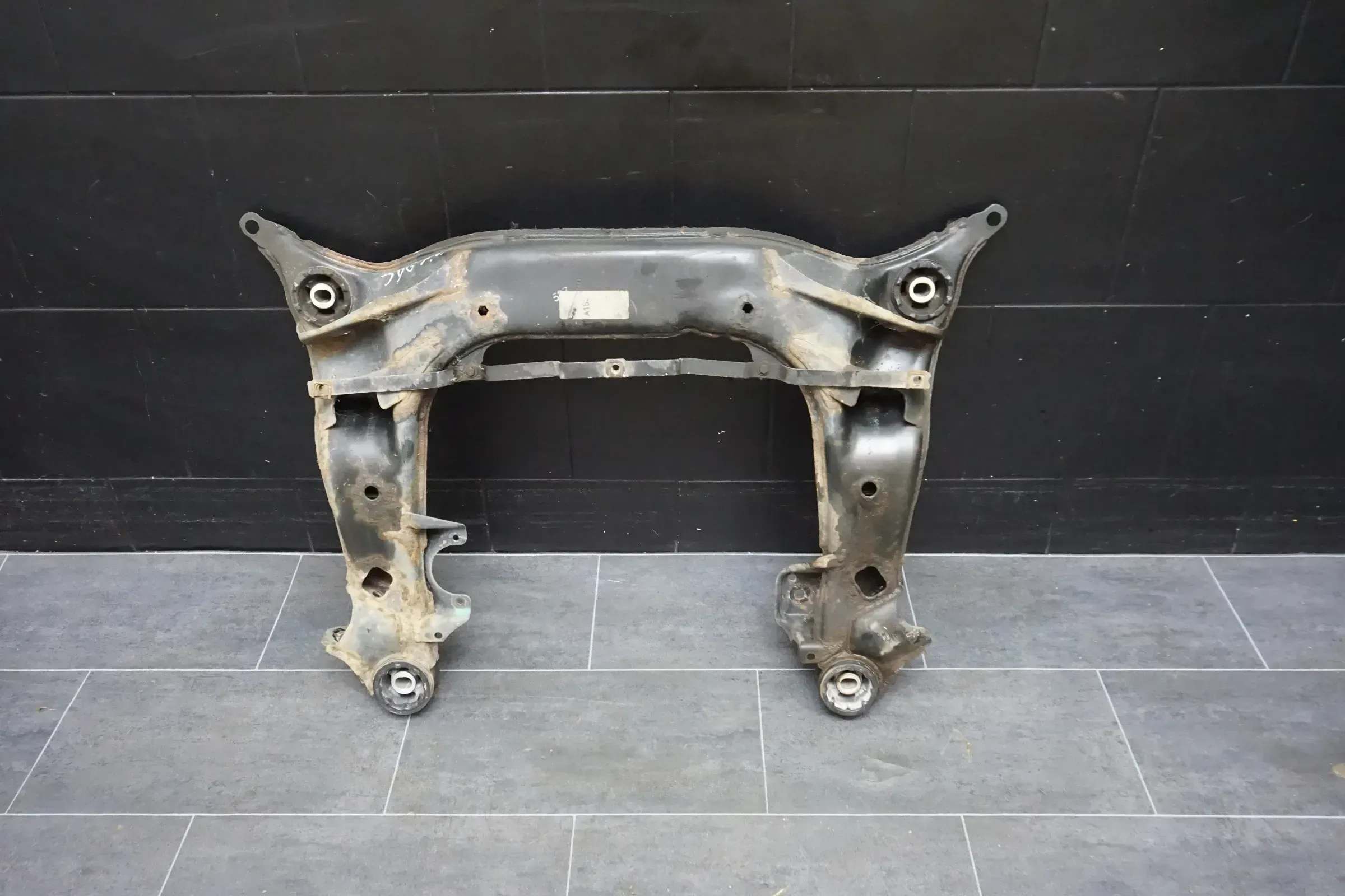 Motorträger Vorderachse VW Passat 3BG Aggregateträger 4B0399313 F88709 - Bild 1